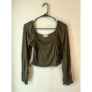 Altar'd State Long Sleeve Crop Top Green Ruffle Sleeve Cuff Size Medium‎ Stretch